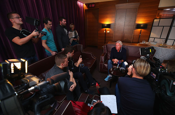 Bjorn Borg talks the press at Prague Airport 