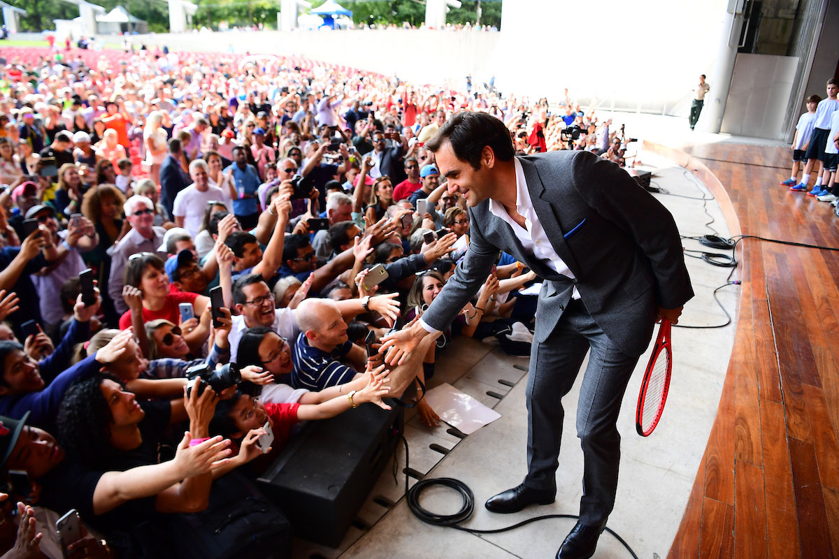 Swiss tennis hero Roger Federer gets to know Chicago fans. Photo: Ben Solomon