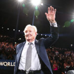 Tennis legend Rod Laver takes a bow on the final day of Laver Cup 2019