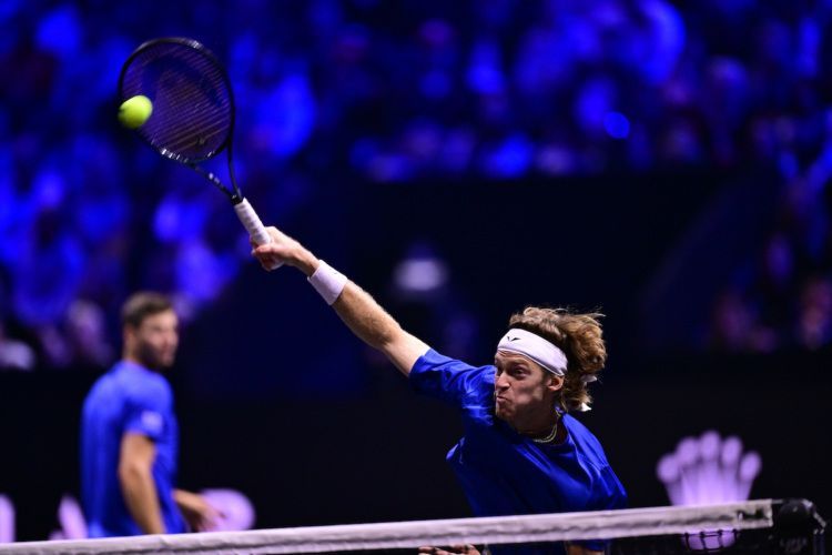 Andrey Rublev unleashes an unstoppable serve. Photo: Ben Solomon