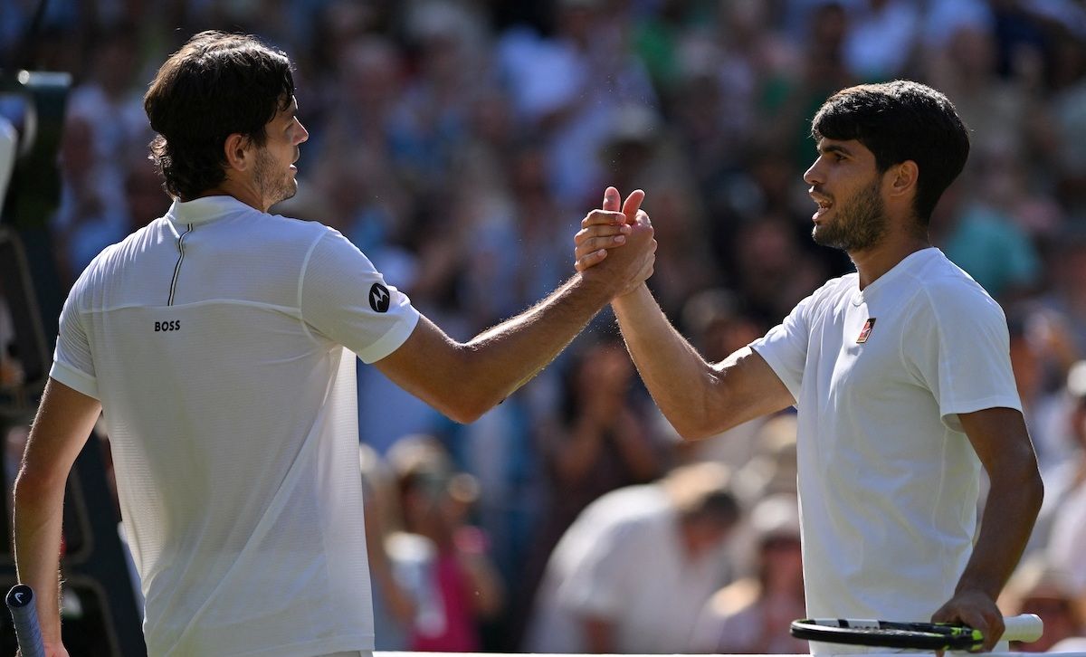 Team Europe's Carlos Alcaraz concludes a gripping semifinal against Team World's Taylor Fritz.