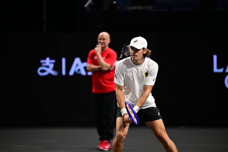 Alex de Minaur has his first practice at Chase Center ahead of Laver Cup 2025 in San Francisco. Photo: Ben Solomon/Laver Cup