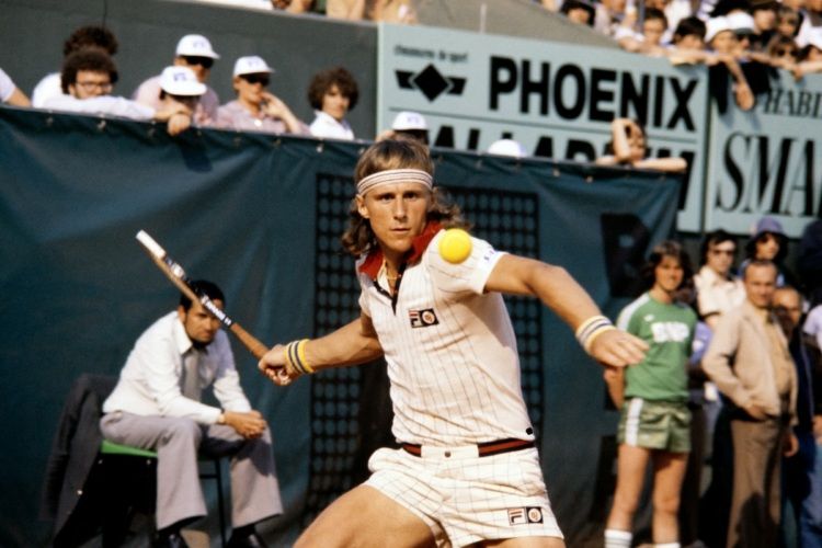 Sweden's Bjorn Borg dominates the men's field in 1978 at Roland Garros, winning the crown without dropping a set. 