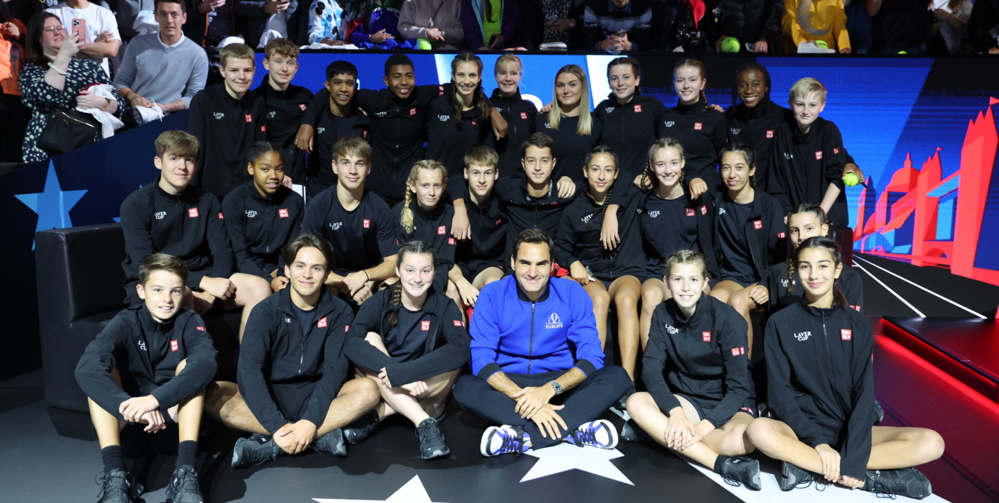 LONDON, ENGLAND - SEPTEMBER 25: Roger Federer of Team Europe poses for a photograph alongside ballkids during Day Three of the Laver Cup at The O2 Arena on September 25, 2022 in London, England. (Photo by Luke Walker/Getty Images for Laver Cup) Laver Cup 2022 – Day Three