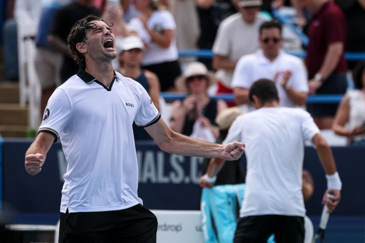 Taylor Fritz celebrates his victory over Rafael Jodar in the Washington final.