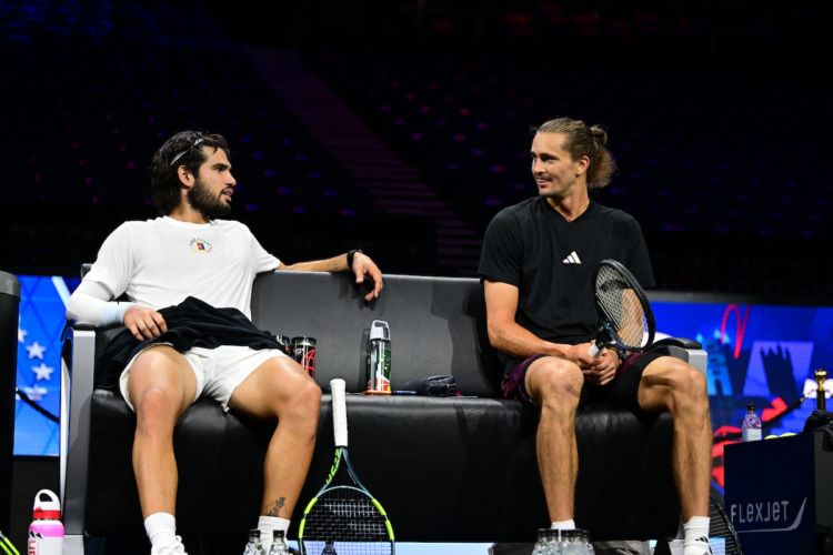 Teammates back on the bench: Alcaraz and Zverev.